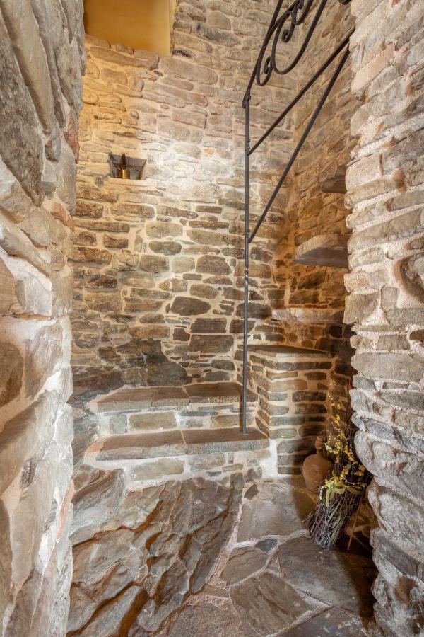 Agriturismo Biologico Castello Della Pieve Mercatello sul Metauro エクステリア 写真